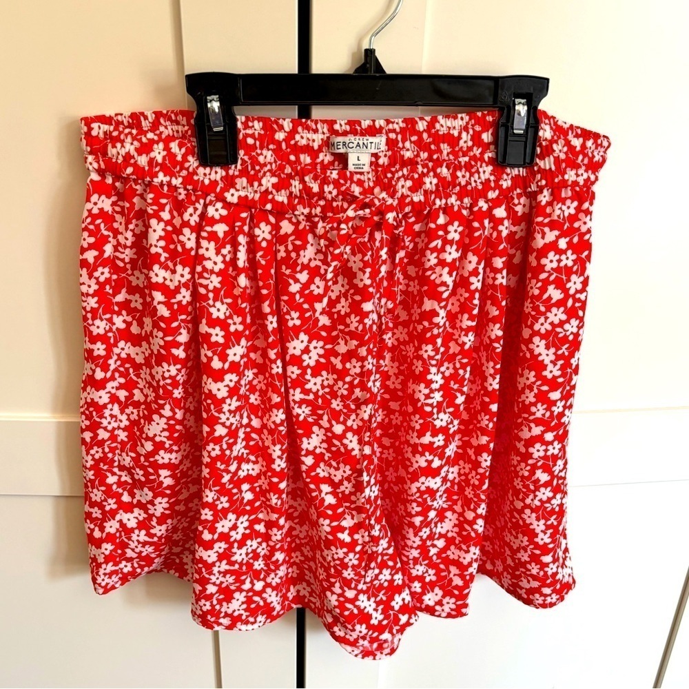 J. Crew Size Large Floral Flower Print Pull On Shorts Preppy Casual